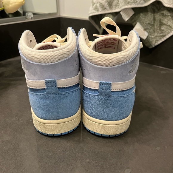 Nike Air Jordan 1 Zoom - Picture 4 of 6